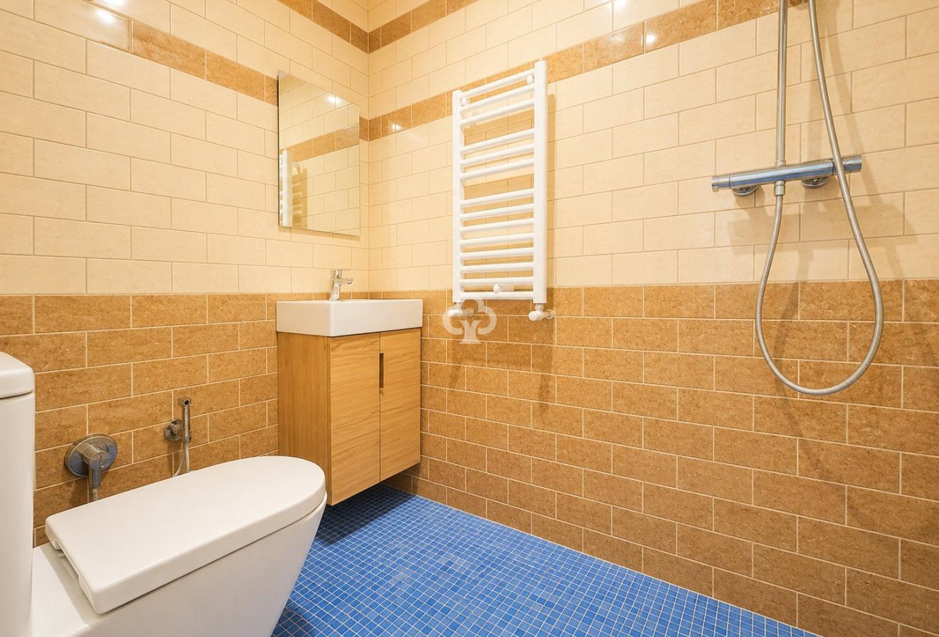 Resale - Villa -
Dehesa de campoamor - Campoamor
