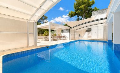 Resale - Villa -
Dehesa de campoamor - Campoamor