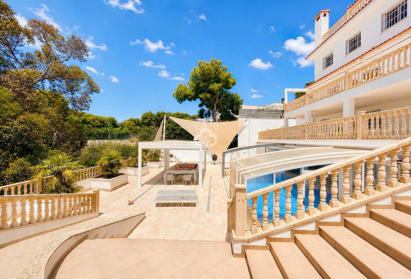 Resale - Villa -
Dehesa de campoamor - Campoamor