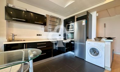 Resale - Apartament -
Fuengirola - Carvajal