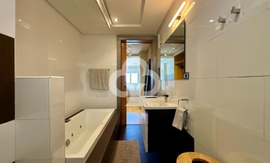 Resale - Apartament -
Fuengirola - Carvajal