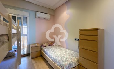 Resale - Apartament -
Fuengirola - Carvajal