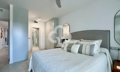 Wiederverkauf - Planta baja -
Torremolinos - Playa el bajondillo