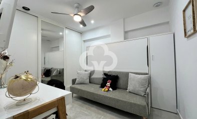 Wiederverkauf - Planta baja -
Torremolinos - Playa el bajondillo