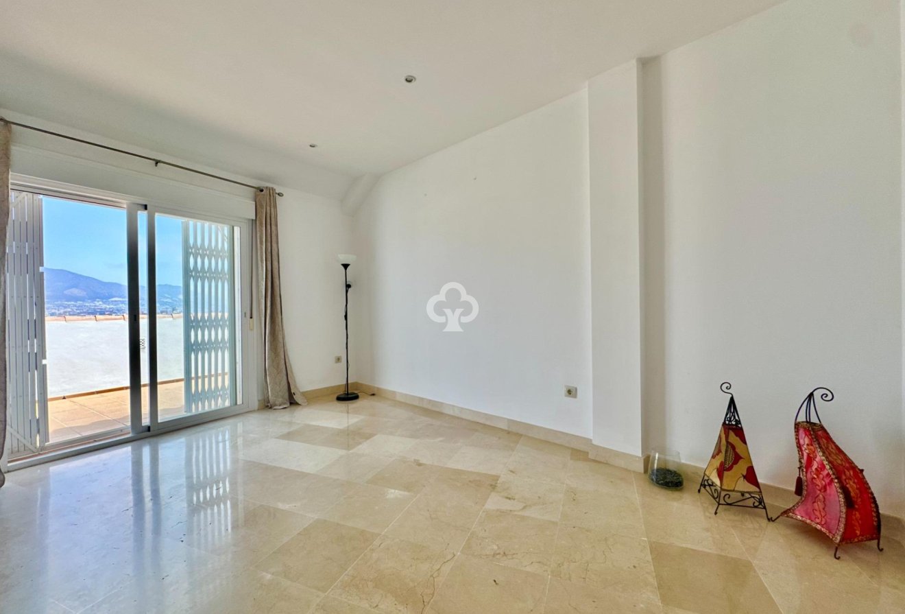 Reventa - Ático -
Fuengirola - Zona Sohail