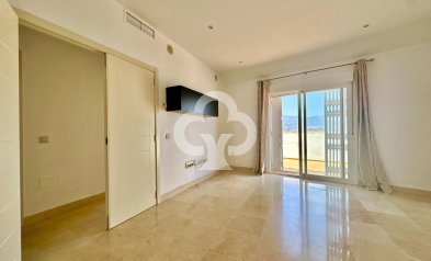 Reventa - Ático -
Fuengirola - Zona Sohail