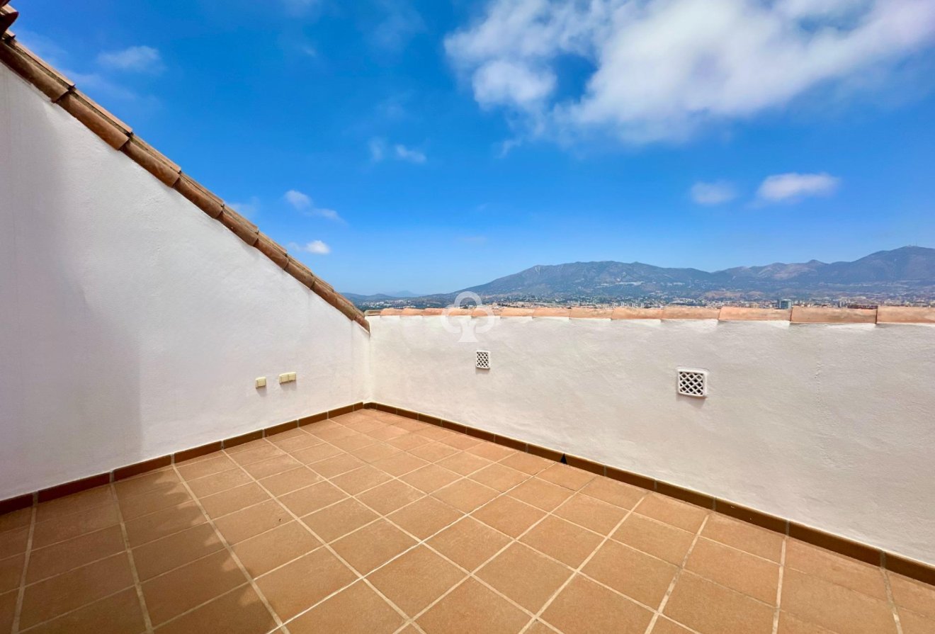 Reventa - Ático -
Fuengirola - Zona Sohail