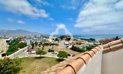 Reventa - Ático -
Fuengirola - Zona Sohail