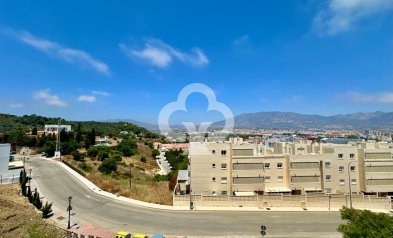 Reventa - Ático -
Fuengirola - Zona Sohail