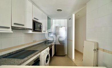 Reventa - Ático -
Fuengirola - Zona Sohail