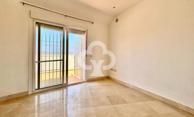Reventa - Ático -
Fuengirola - Zona Sohail