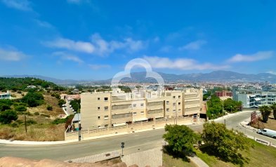 Reventa - Ático -
Fuengirola - Zona Sohail