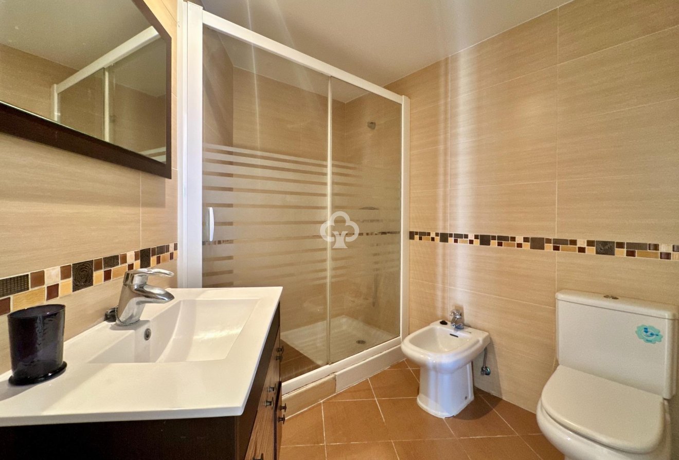 Reventa - Ático -
Fuengirola - Zona Sohail