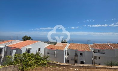 Jälleenmyynti - Huoneisto, alin krs. -
Benalmádena - Centro