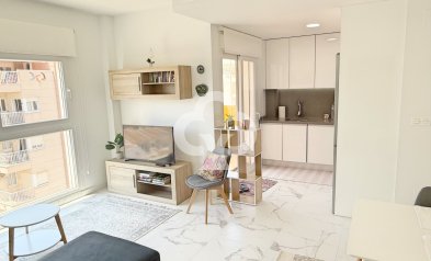 Jälleenmyynti - Huoneisto -
Torrevieja - Nueva Torrevieja - Aguas Nuevas