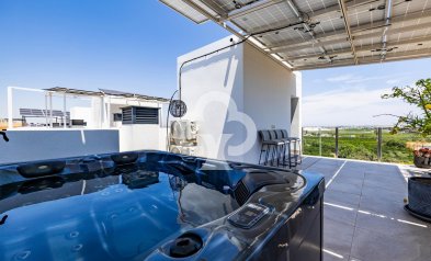Resale - Villa -
Torrevieja - Los altos