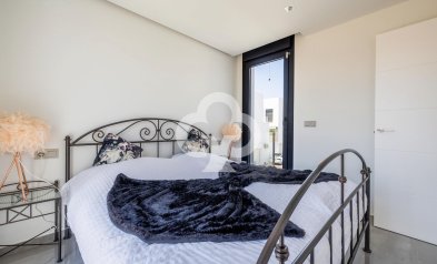 Resale - Villa -
Torrevieja - Los altos