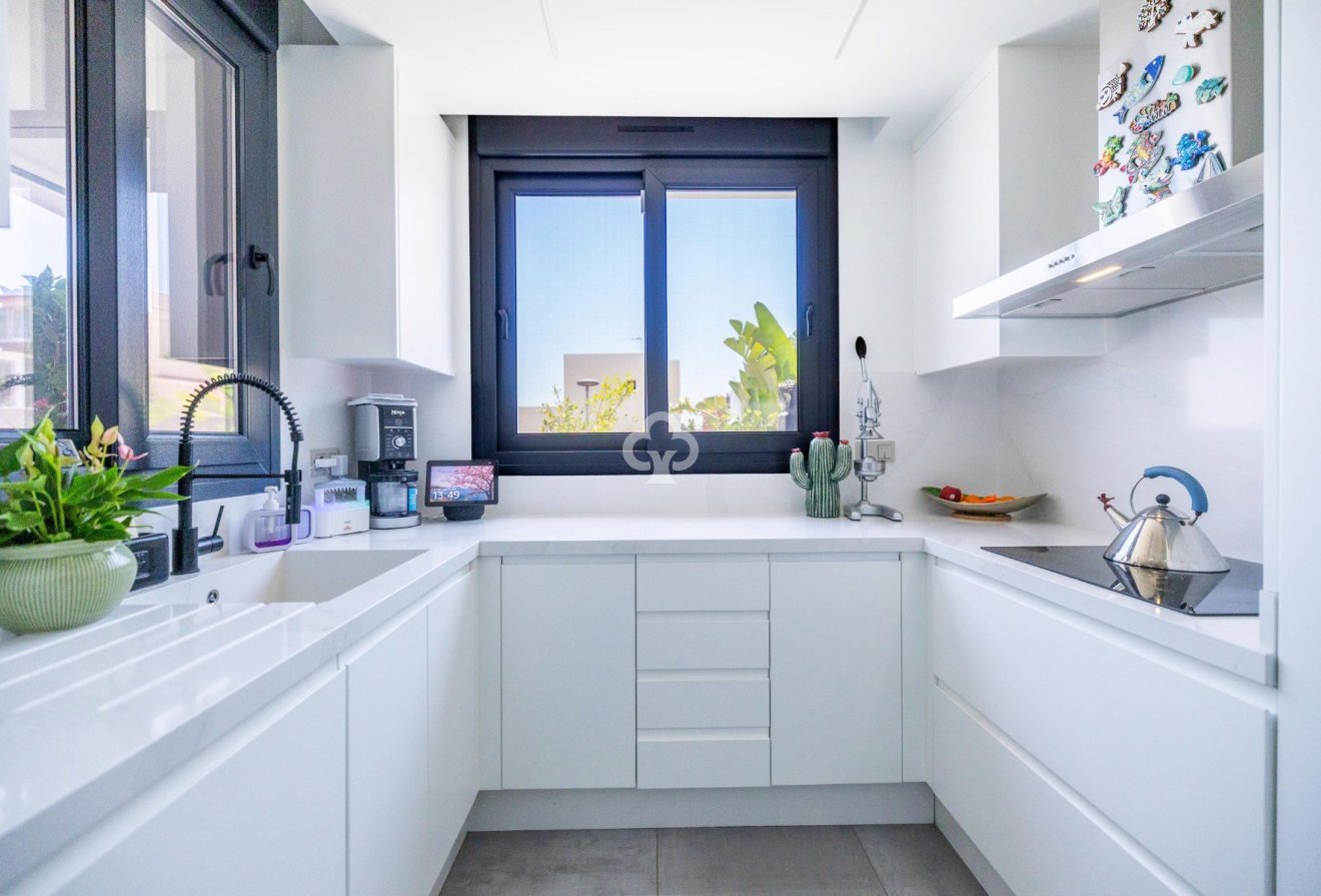 Resale - Villa -
Torrevieja - Los altos