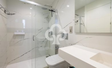 Resale - Villa -
Torrevieja - Los altos