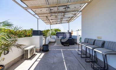 Resale - Villa -
Torrevieja - Los altos