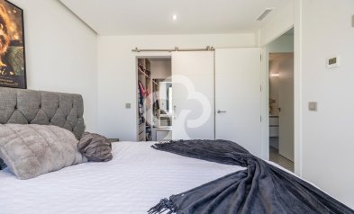 Resale - Villa -
Torrevieja - Los altos