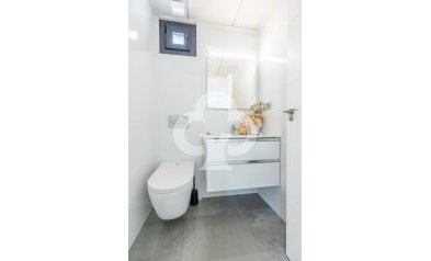 Resale - Villa -
Torrevieja - Los altos