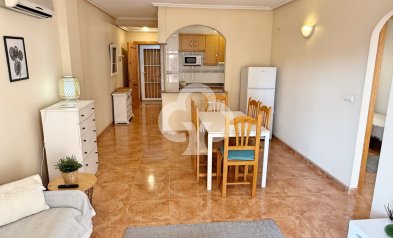 Jälleenmyynti - Asunto / huoneisto -
Torrevieja - Centro