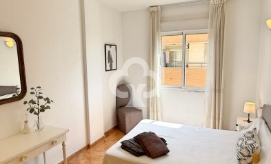 Jälleenmyynti - Asunto / huoneisto -
Torrevieja - Centro