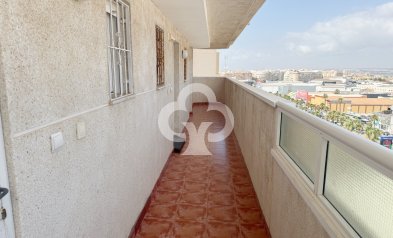 Jälleenmyynti - Asunto / huoneisto -
Torrevieja - Centro