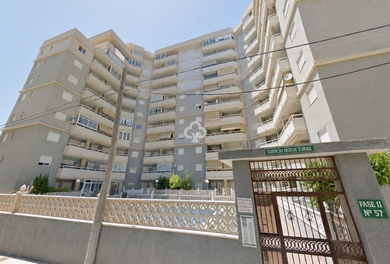 Jälleenmyynti - Asunto / huoneisto -
Torrevieja - Centro