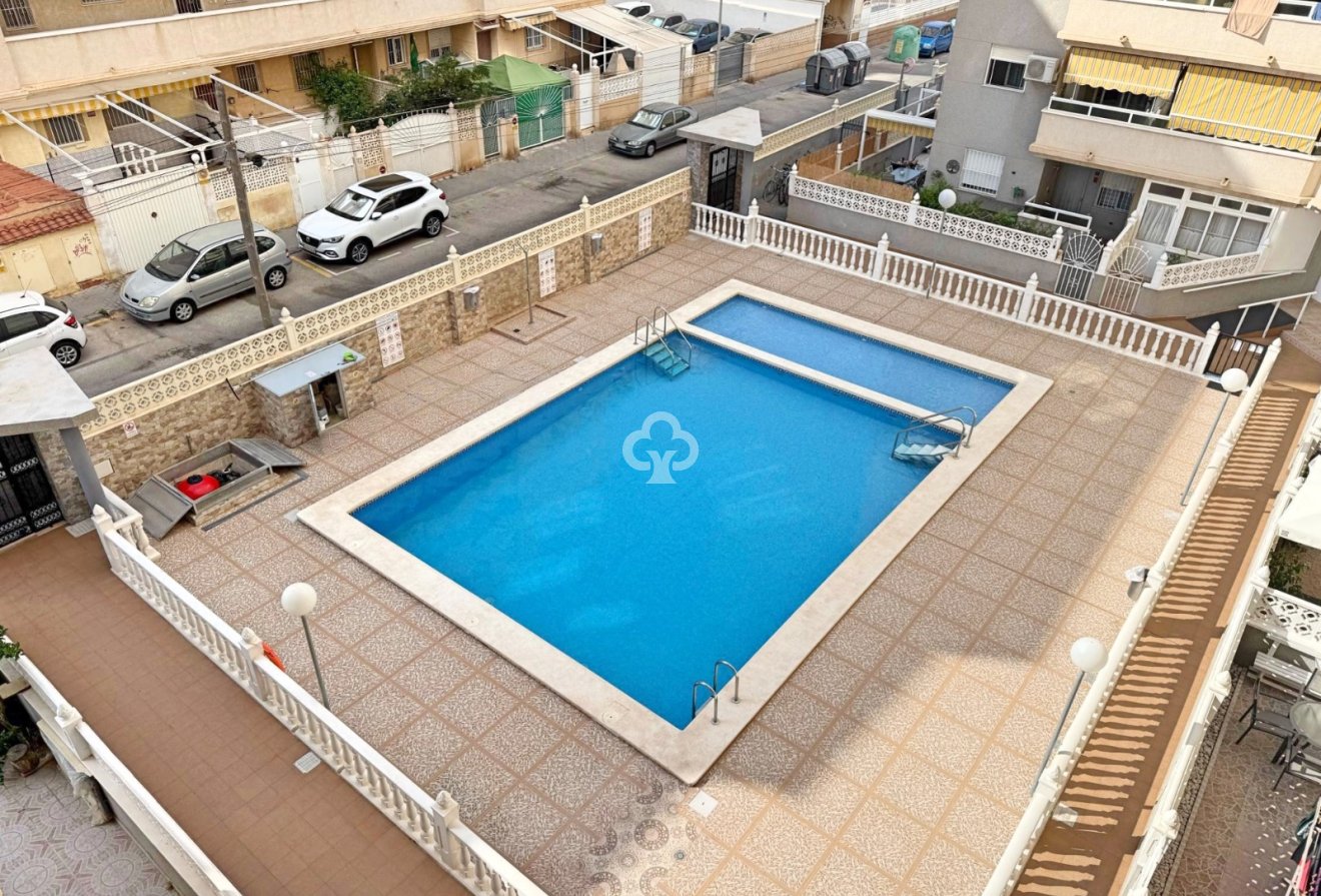 Jälleenmyynti - Asunto / huoneisto -
Torrevieja - Centro