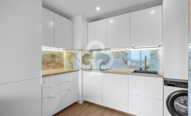 Jälleenmyynti - Apartment -
Torrevieja - Punta Prima