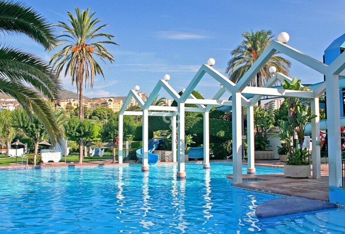 Jälleenmyynti - Yksiö -
Benalmádena - Parque de la Paloma