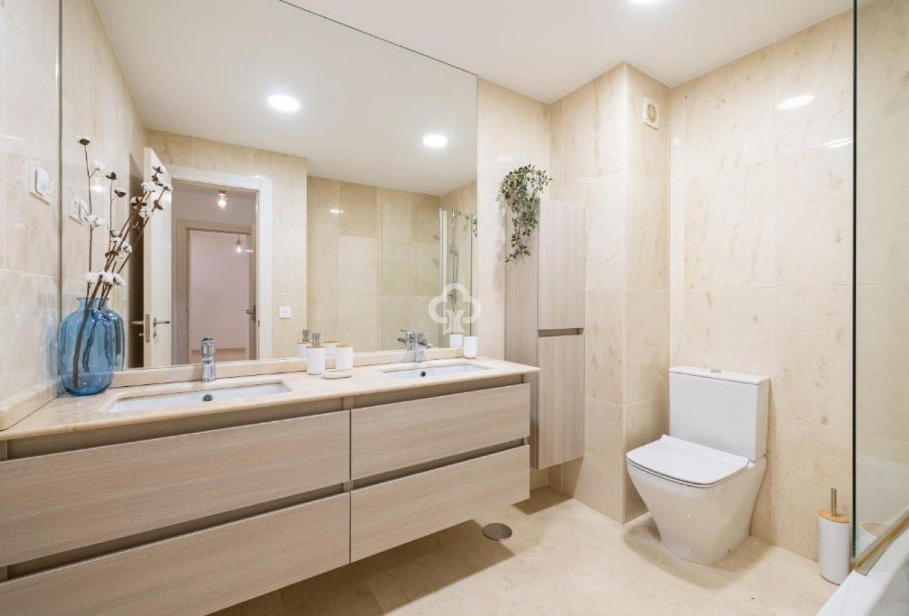 Wiederverkauf - Apartamento -
Fuengirola - Centro