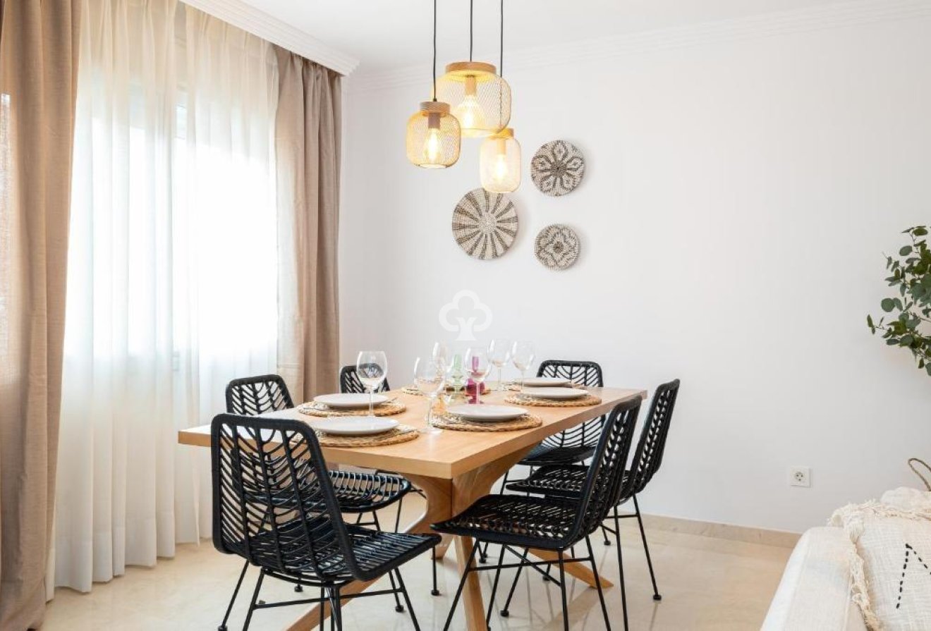 Wiederverkauf - Apartamento -
Fuengirola - Centro