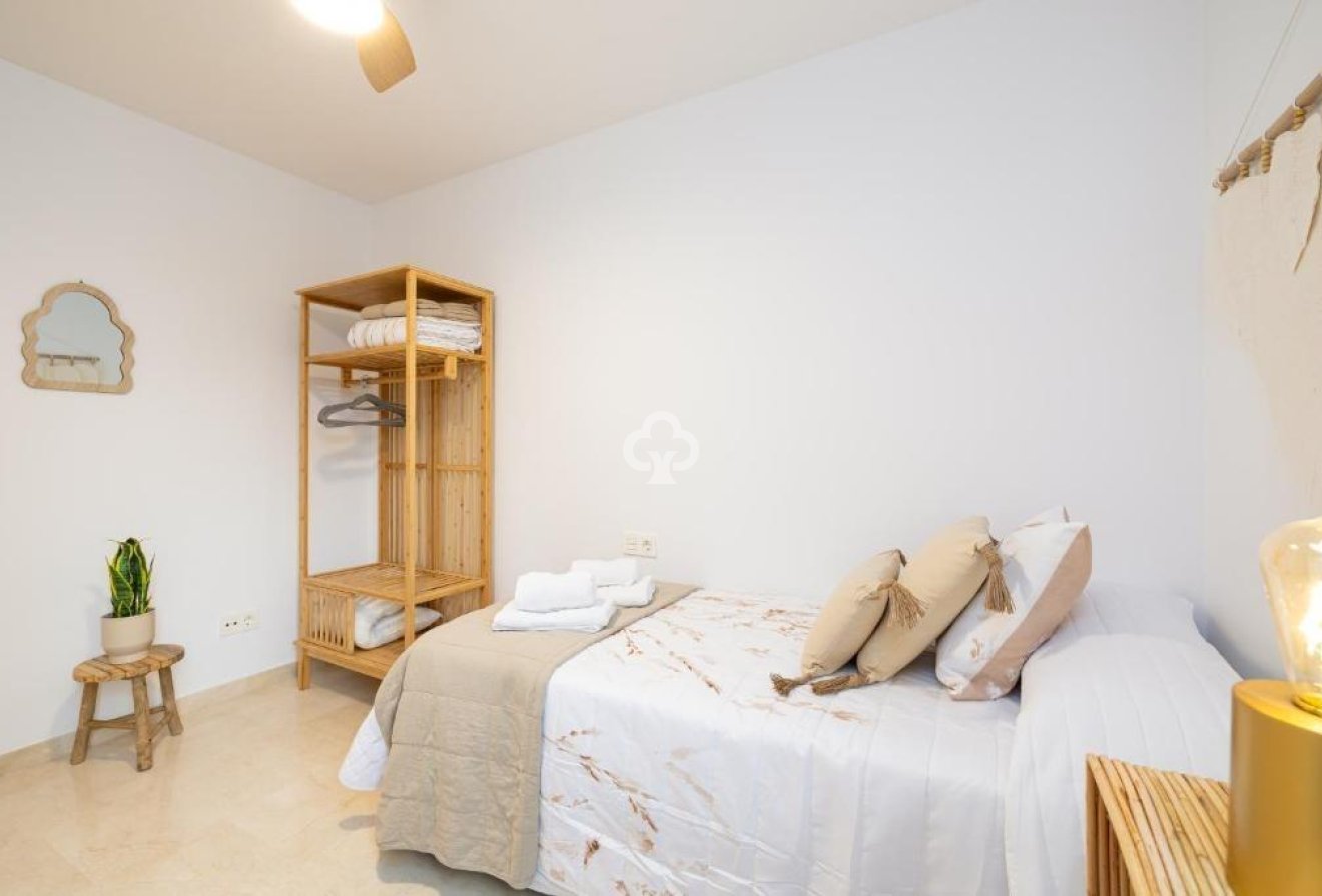 Wiederverkauf - Apartamento -
Fuengirola - Centro