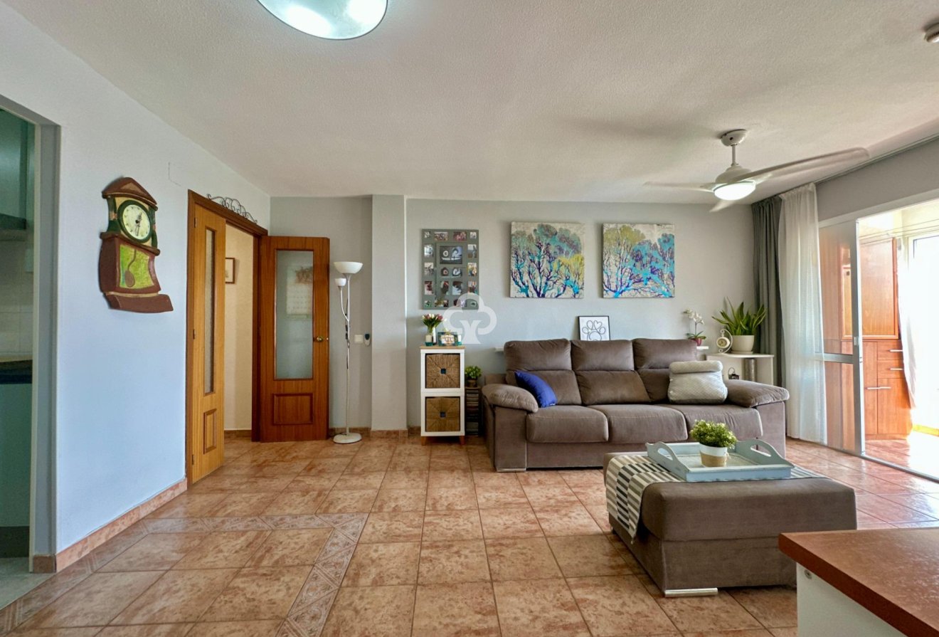 Resale - Piso -
Torremolinos - El Pinar - Palacio de Congresos