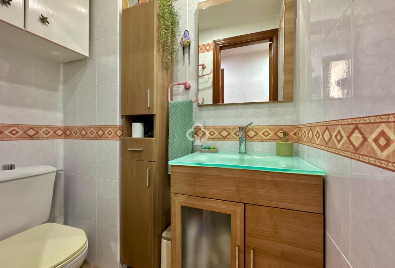 Resale - Piso -
Torremolinos - El Pinar - Palacio de Congresos