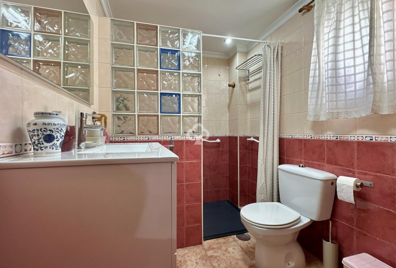 Resale - Piso -
Torremolinos - El Pinar - Palacio de Congresos