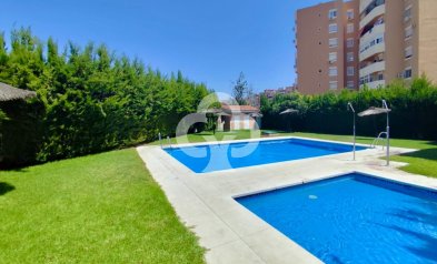 Wiederverkauf - Piso -
Torremolinos - El Pinar - Palacio de Congresos