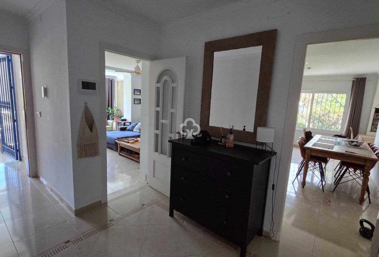Jälleenmyynti - Villa -
Fuengirola - Torreblanca del Sol