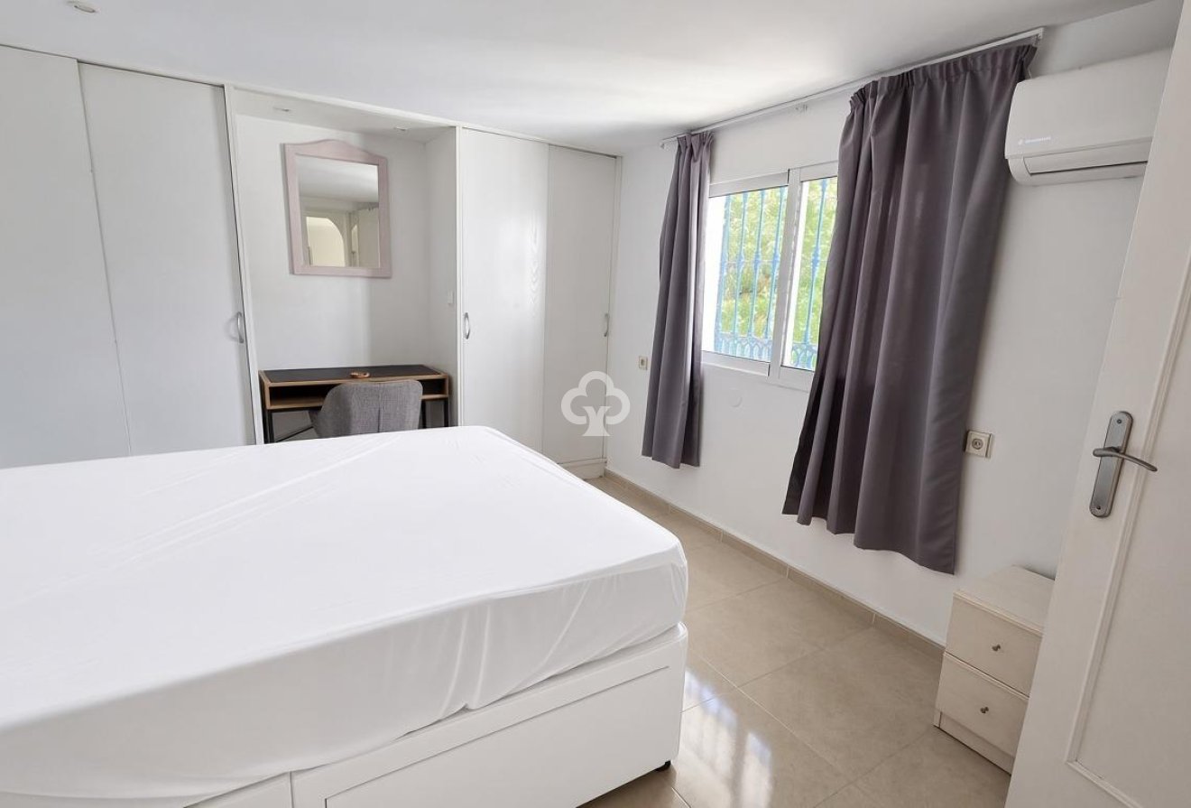 Jälleenmyynti - Villa -
Fuengirola - Torreblanca del Sol