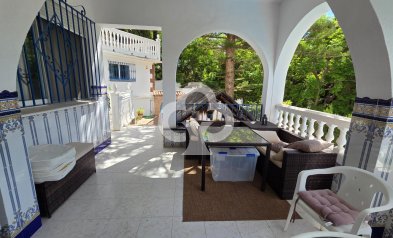 Jälleenmyynti - Villa -
Fuengirola - Torreblanca del Sol