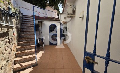 Jälleenmyynti - Villa -
Fuengirola - Torreblanca del Sol