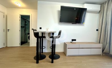 Jälleenmyynti - Apartment -
Torrevieja - Punta Prima