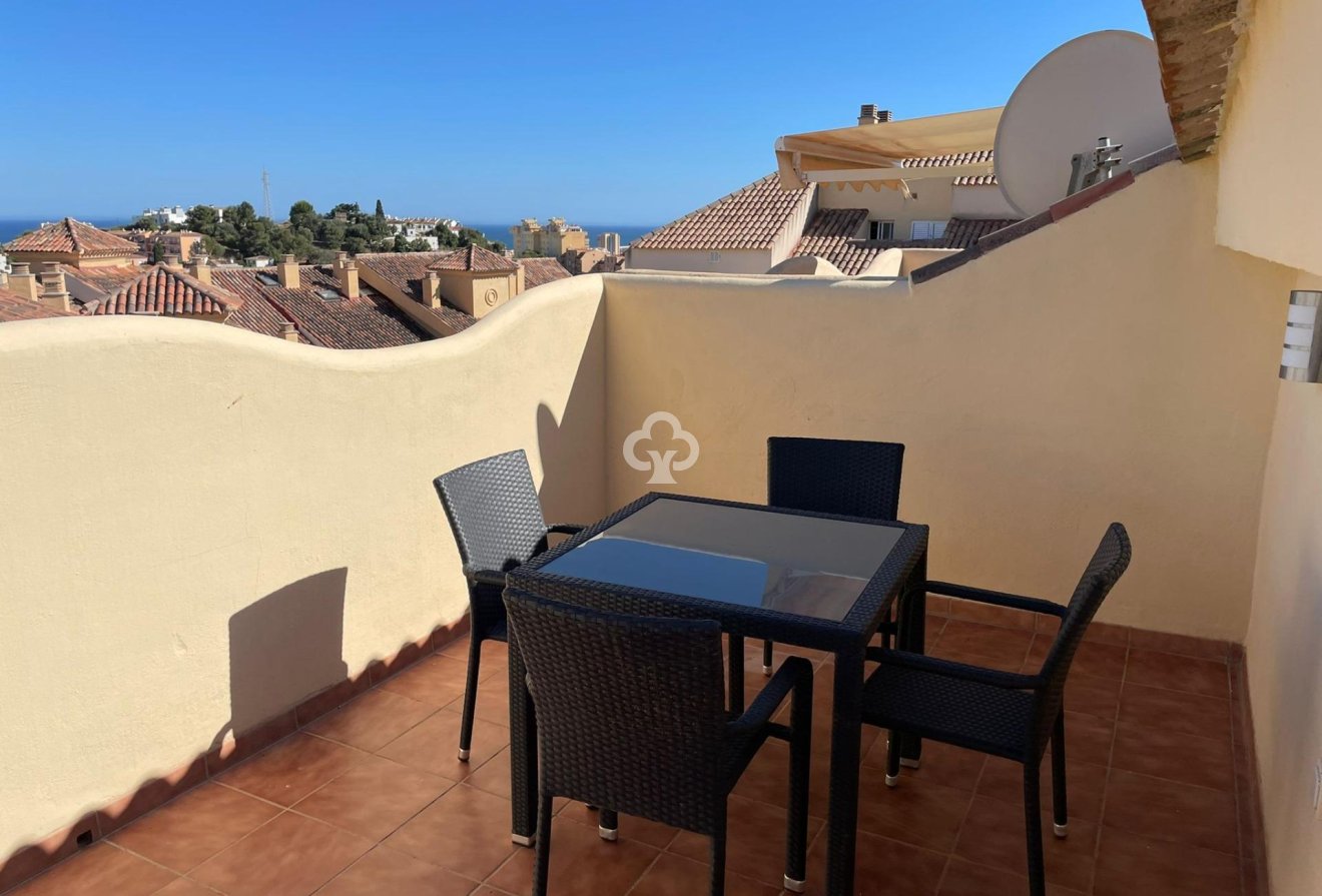 Jälleenmyynti - Kattohuoneisto -
Fuengirola - Los Pacos