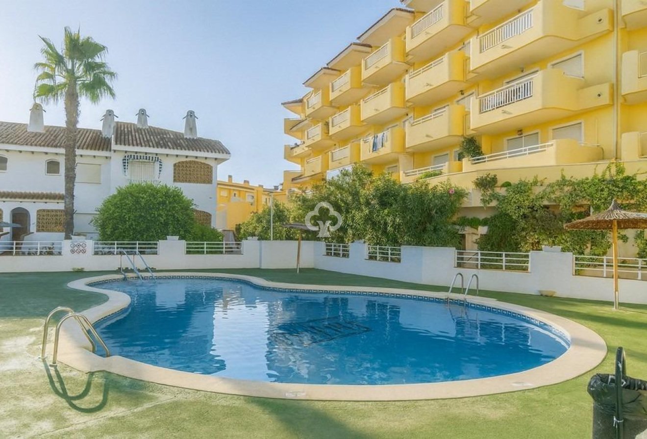 Wiederverkauf - Terraced house -
Dehesa de campoamor - Campoamor