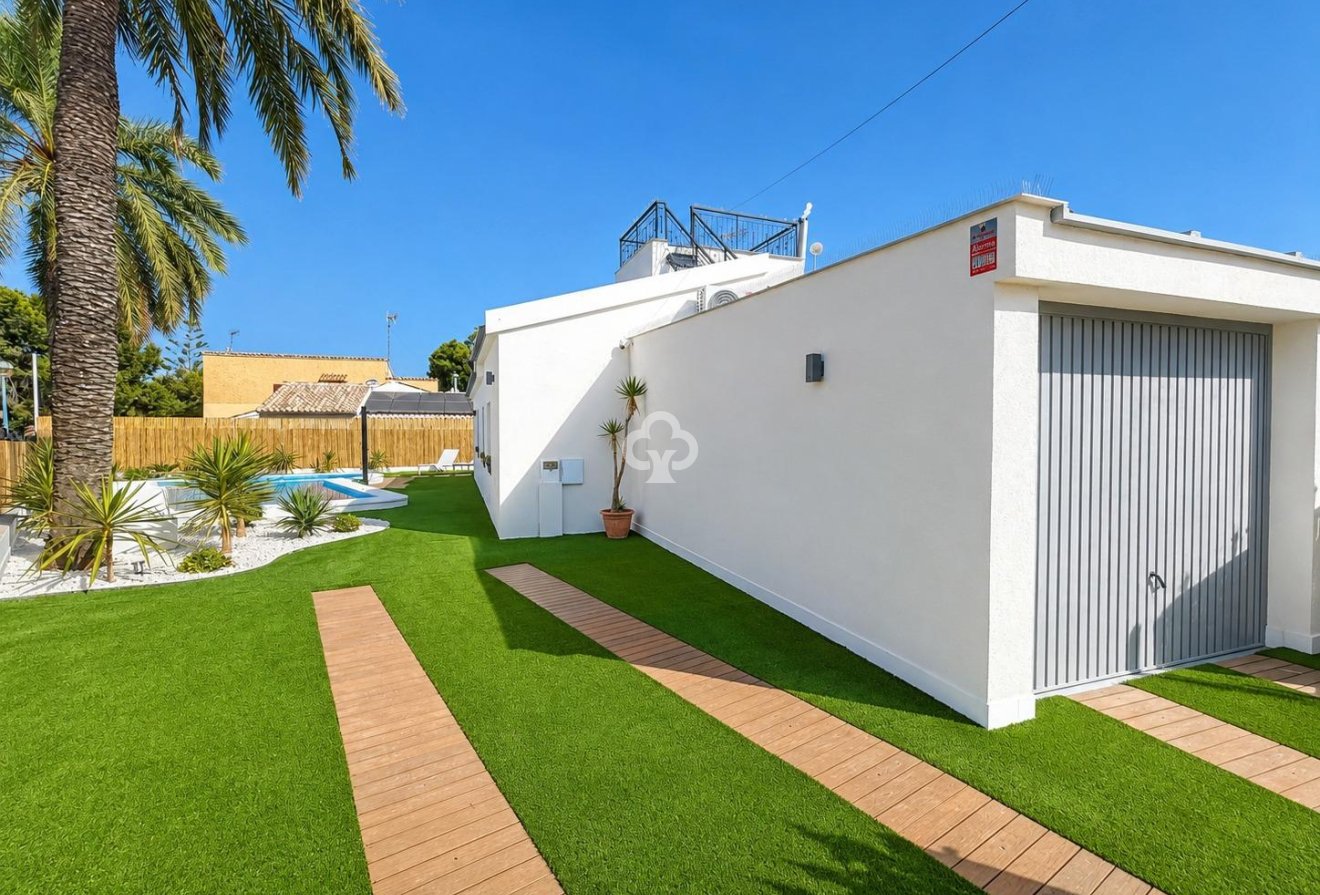Wiederverkauf - Semi -
Orihuela Costa - Punta Prima