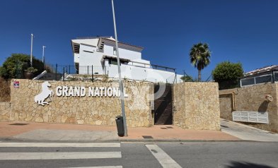 Wiederverkauf - Stadthaus -
Mijas - Hipódromo-Cerrado del Águila