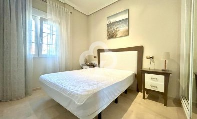 Reventa - Ático -
Orihuela Costa - Aguamarina